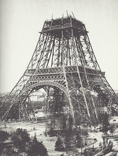 eiffel tower construction